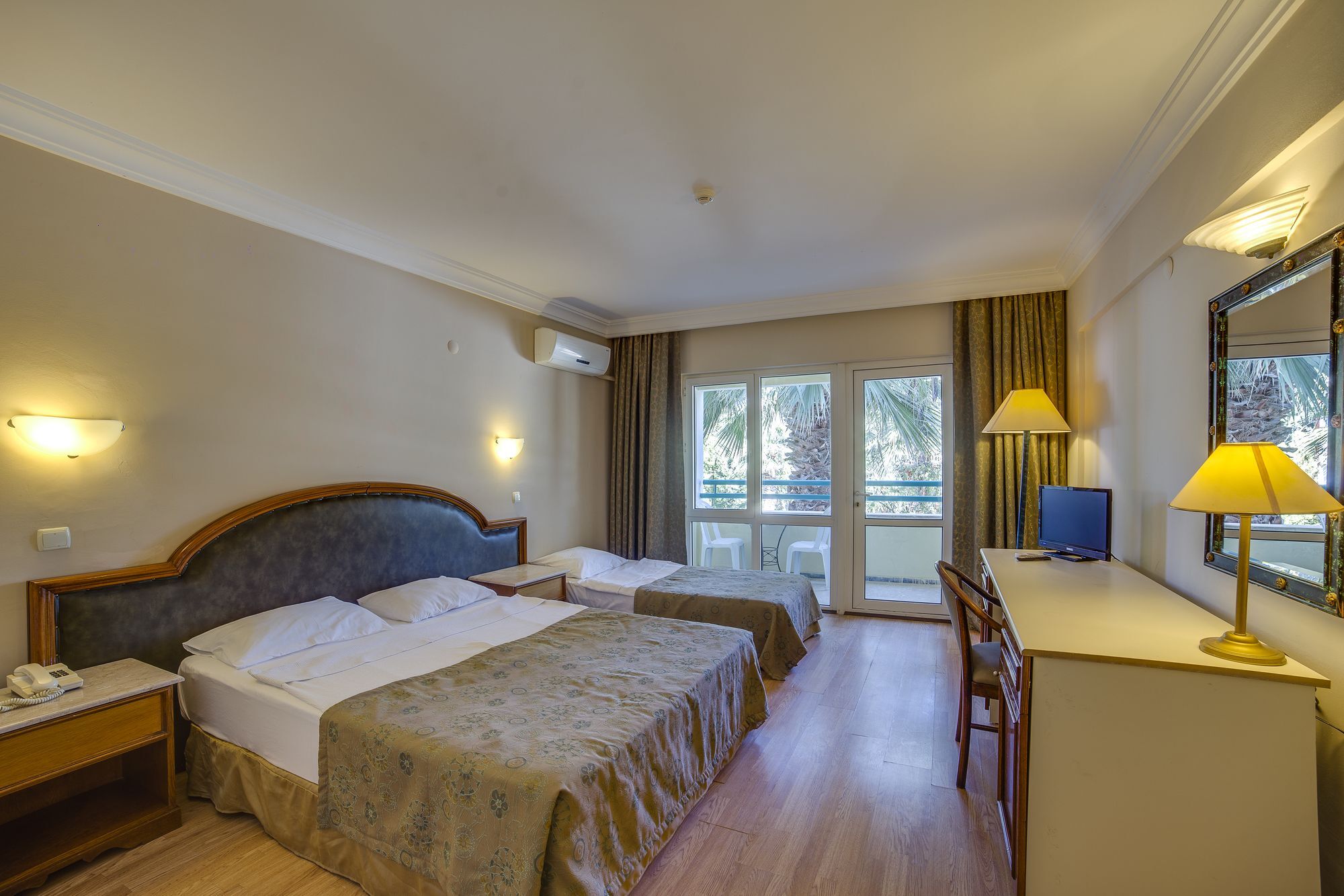 La Santa Maria Hotel クシャダス エクステリア 写真